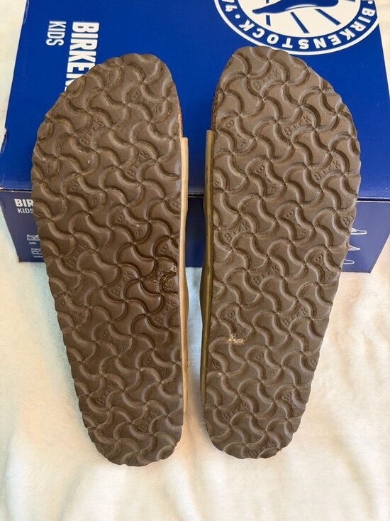 Birkenstock Men’s Arizona Soft Footbed Oiled Leather Sandals – Tobacco Brown – 1 main image 6